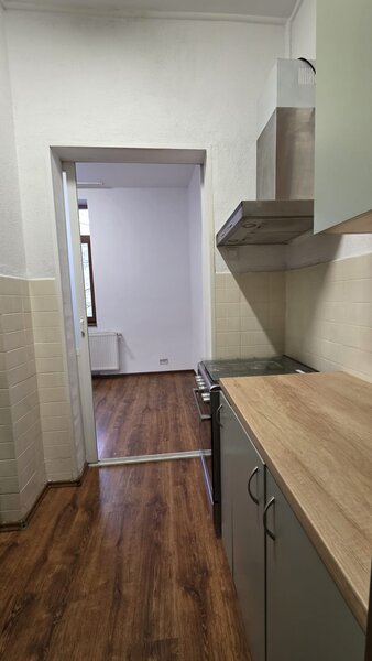 Cotroceni | Etaj 1 Vila Interbelica | Ideal Locuinta sau Birou |5min Metrou