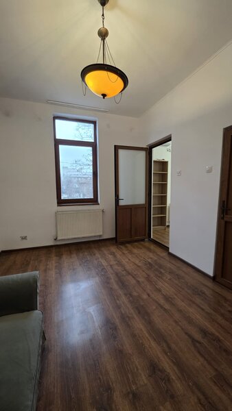 Cotroceni | Etaj 1 Vila Interbelica | Ideal Locuinta sau Birou |5min Metrou